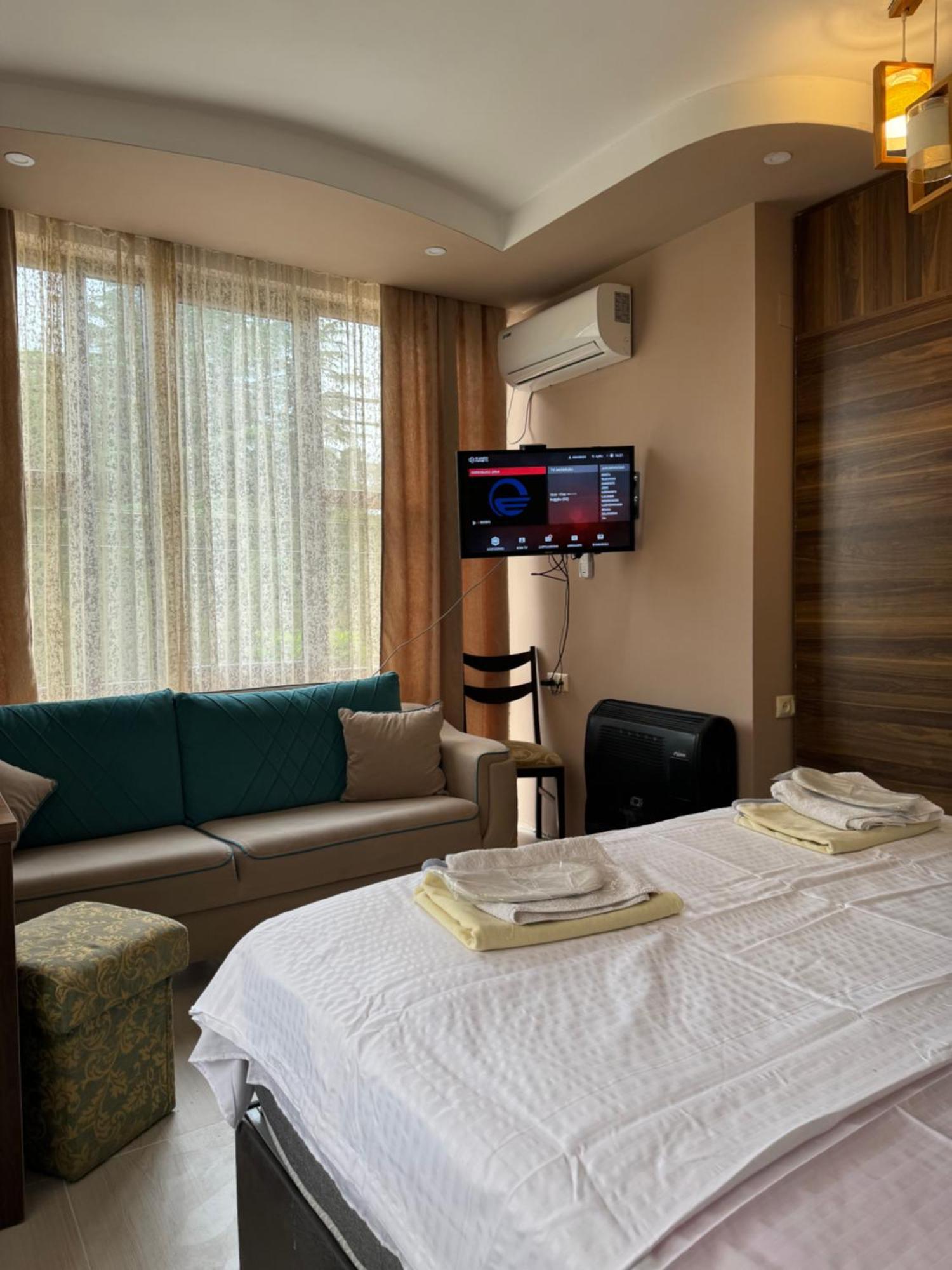 Hotel Guga Koboeleti Buitenkant foto